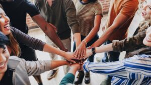 Team building : idées d'activités collaboratives originales