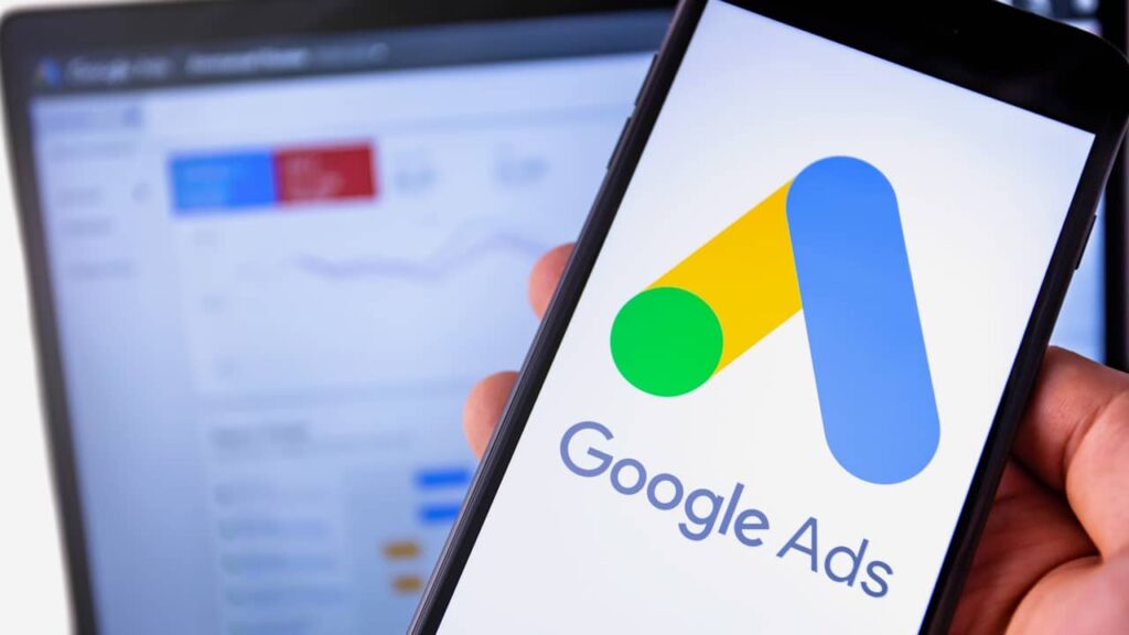Les experts Google Ads à suivre pour des campagnes réussies en 2025