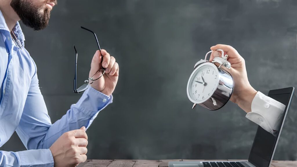 Combien d'heures faut-il travailler pour toucher le chômage ?