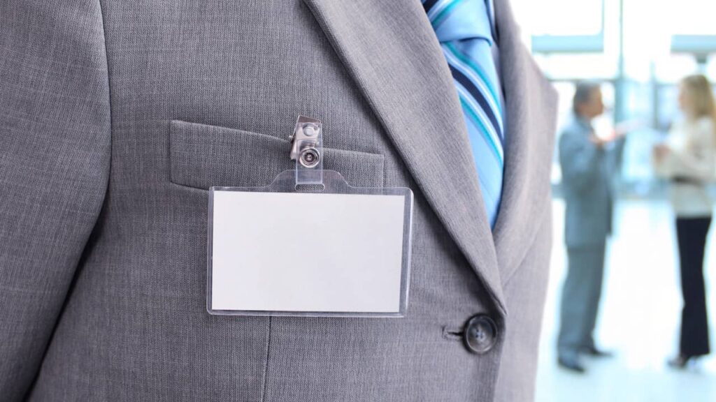 salarie badge entreprise