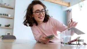 Combien mettre de côté par mois ?