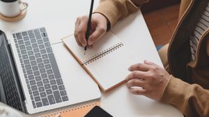 Le minimalisme technologique et numérique fait-il son grand retour ?