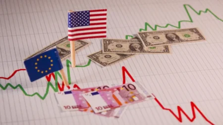 De l’inflation aux tensions géopolitiques : quels facteurs font réellement bouger les monnaies ? Inflation, géopolitique : quels facteurs font bouger les monnaies ?